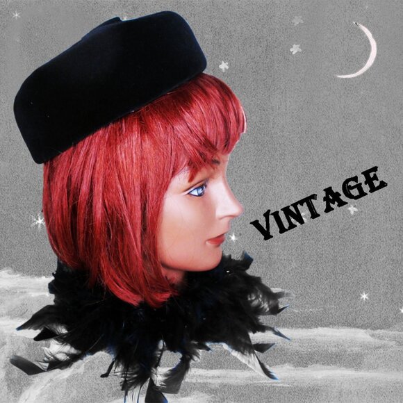 Vintage Accessories - Vintage Velvet Round Pillbox Hat in Black